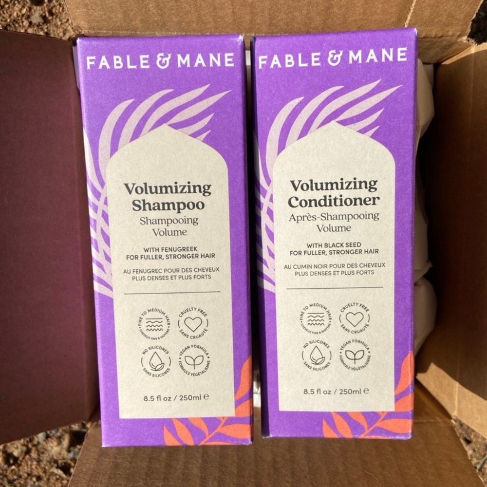 New Fable & Mane Volumizing Shampoo and Conditioner Set